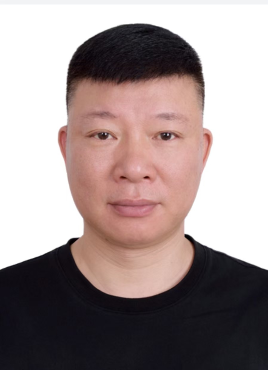 陈显丰